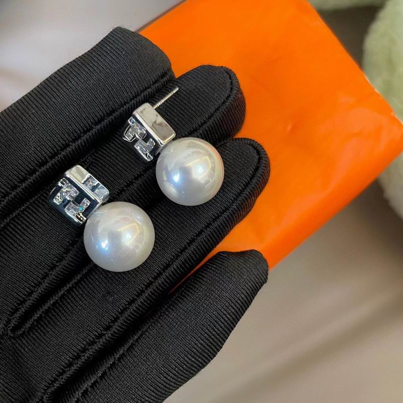 Fendi earring 01lyr61 (9)
